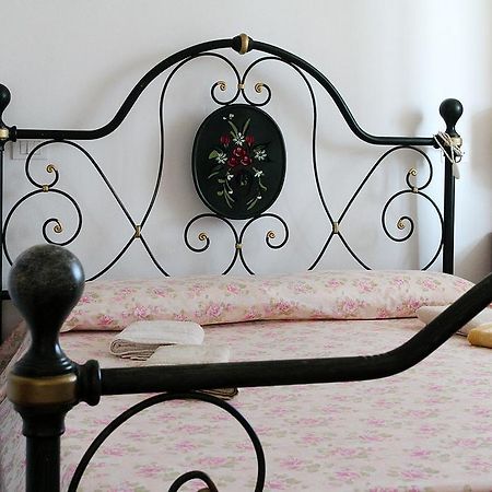 Guesthouse Stazione Pisa Centro Екстериор снимка