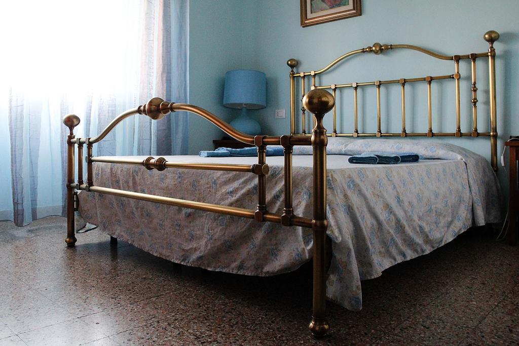Guesthouse Stazione Pisa Centro Екстериор снимка